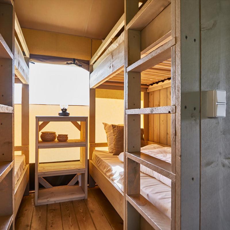 Knuthenborg Safaripark Hotell Maribo Exteriör bild